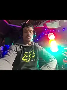 twistafatpipe's Webcam Show