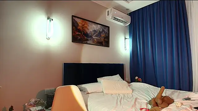 yumi_yummyy Pertunjukan Webcam