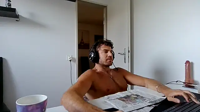 alpha-hunk Live XXX-Chat