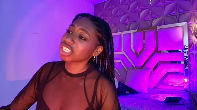 Chat +18 de Queen_perla_ ao vivo