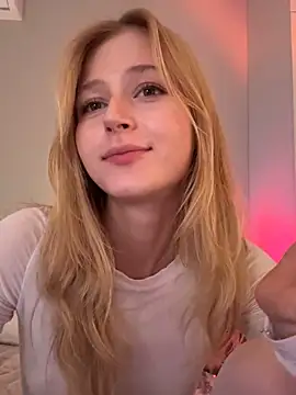 LunaRase Chat XXX live