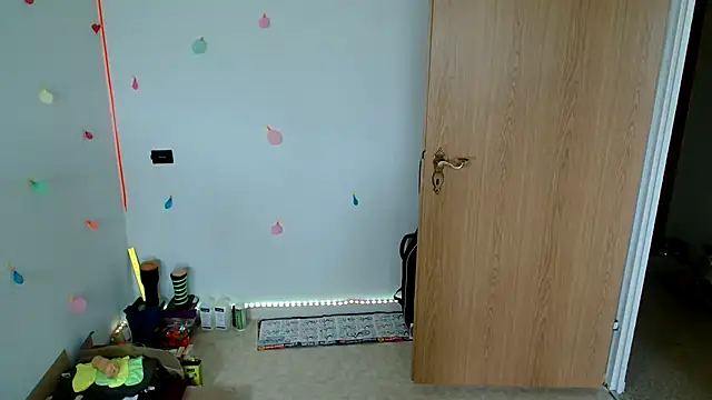 hei_69 Chat XXX live
