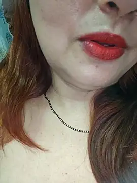 Dianaa9 即時 XXX 聊天