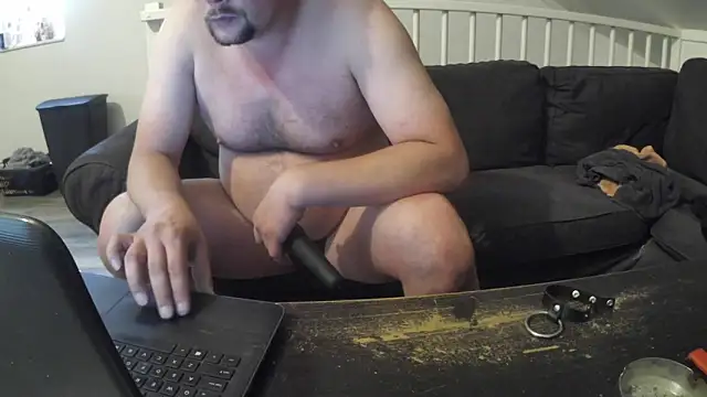 YourLoveBoyKevin webcam show
