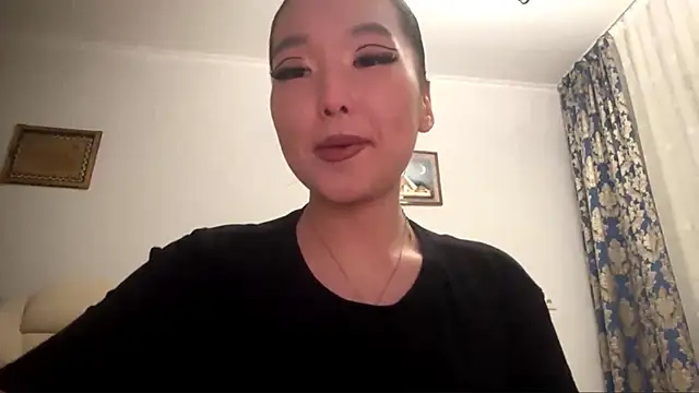 EmmaLeexth – Live XXX-chat