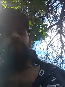 Czat XXX na żywo – hairy_mannn