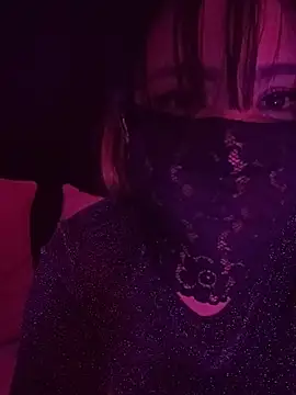 MiNniE_666's Live XXX Chat