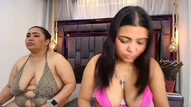 โชว์เว็บแคมของ Karina_Mendoza