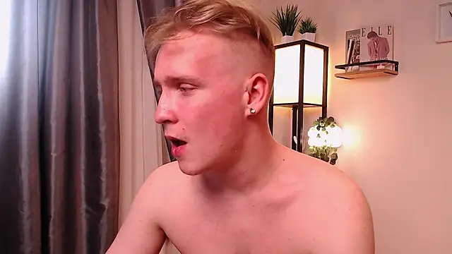Chat +18 de AlexxSweet ao vivo