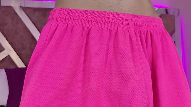 Chat XXX en directo de NickandAbby_