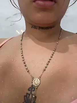 SalomeeHott_ 即時 XXX 聊天