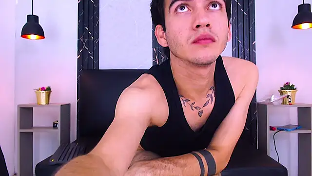 Feiccer_Castquer – Naživo XXX chat