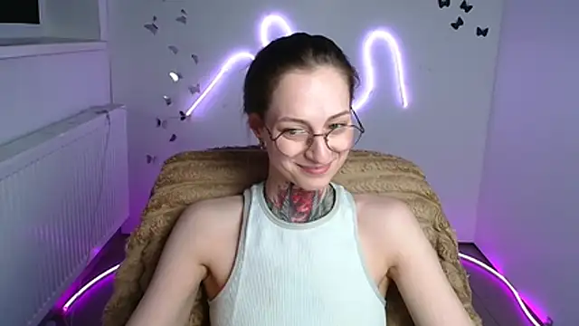 Esmi_Winter Live XXX-chat