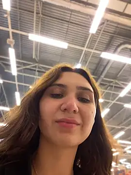 QuitieLia live XXX chat
