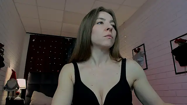 DianaAvis élő XXX-chatje