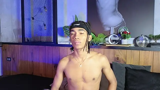 AlanCutee Webcam Show