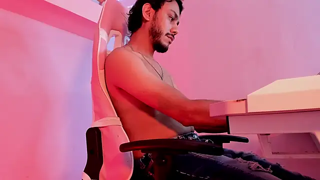 Boss_Domiinator live XXX chat