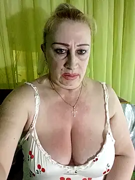 Chat +18 de Esenia505 ao vivo