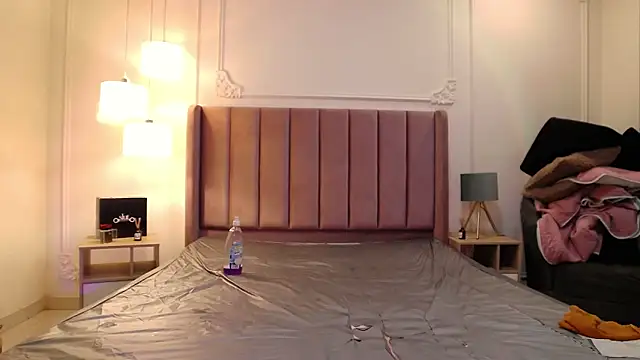 LiaTrainor Live XXX-chat