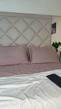 Show Webcam de AngelinaDuvall