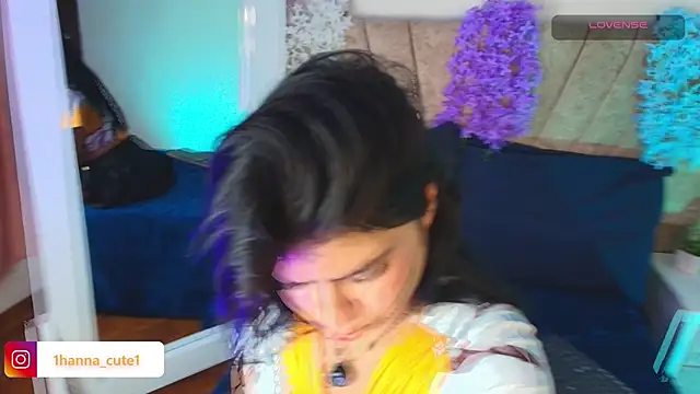 hannaa_cute: απευθείας συνομιλία ΧΧΧ