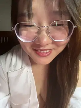 Chat +18 de sisi-maiden ao vivo