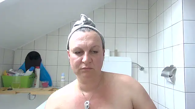 Онлайн чат XXX HotPussy785