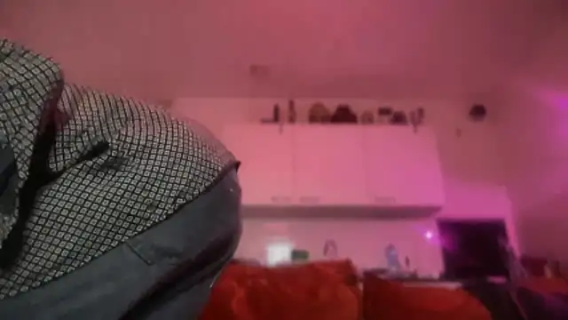 P4RtYBOII92's Live XXX Chat
