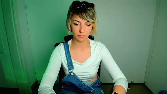 Lana_Foxyy live XXX chat