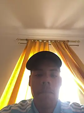 WeightedSurge Webcam-Show