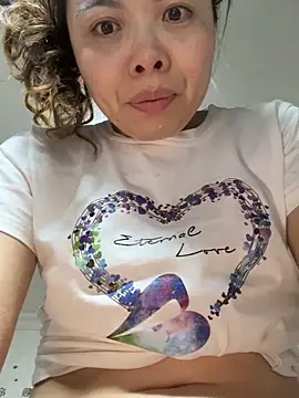 chick-888 – Naživo XXX chat