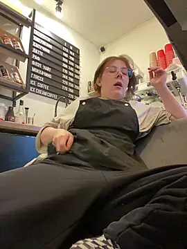 Chatroom XXX en direct de cinnabon_