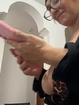 star_anastasia – Naživo XXX chat