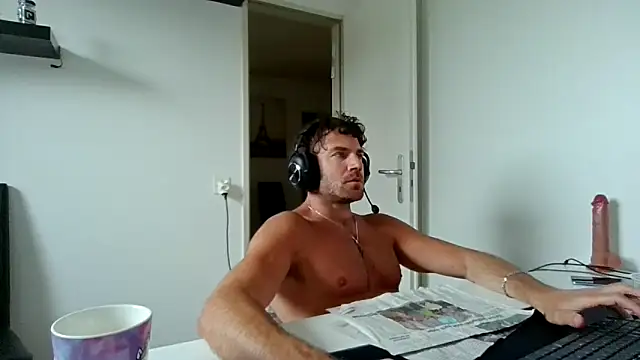 alpha-hunk Live XXX-Chat