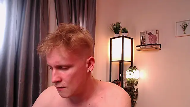 AlexxSweetのライブXXXチャット