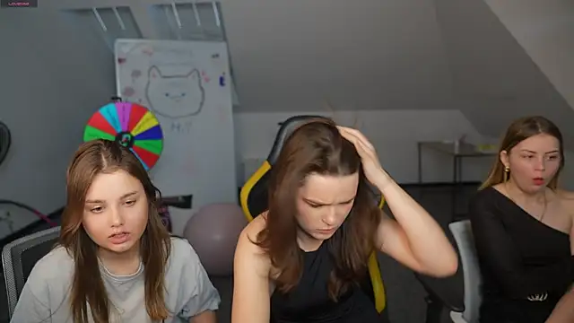 AriaAstra Webcamshow