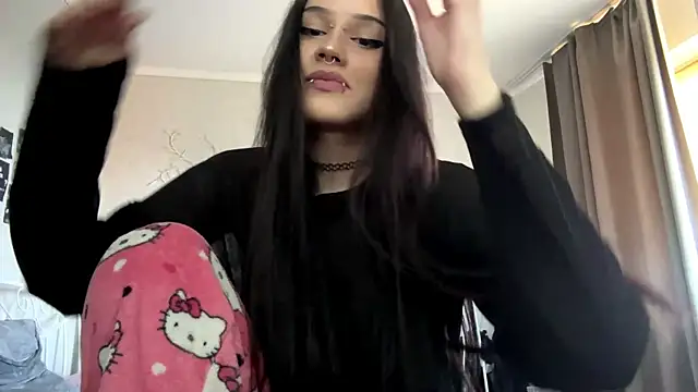 LouisePavlides – webcam-show
