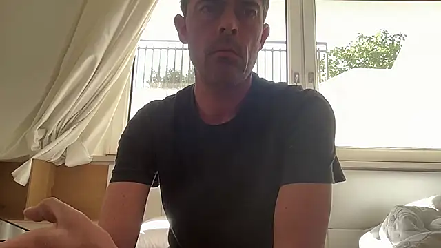 Show modela Riccardo86xx na web-kameri