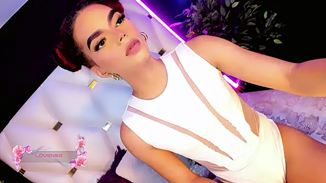 Diiva_Smiith's Live XXX Chat