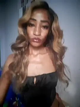 XXX chat uživo modela GoddessVee
