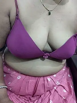 cutee_bhabhi's Live XXX Chat
