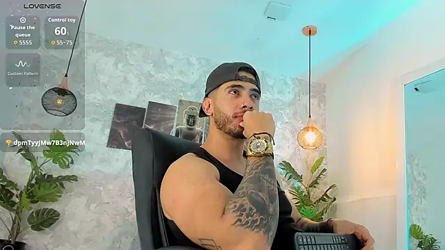 Czat XXX na żywo – Nate_franco