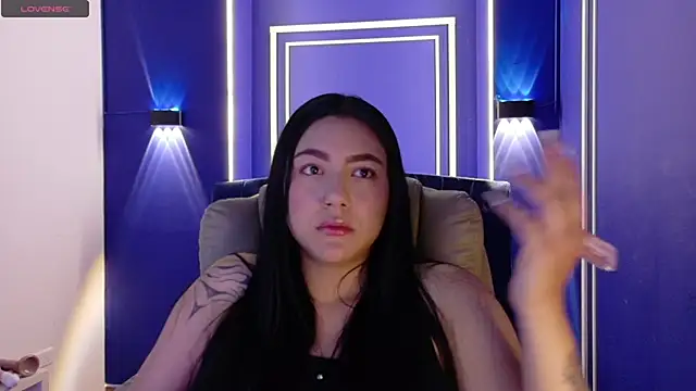 Chat XXX en directo de Megara_25