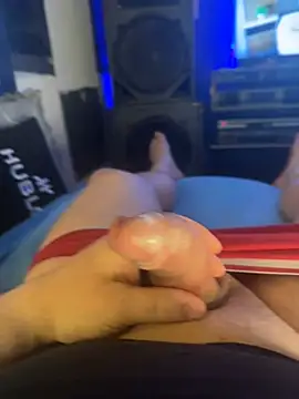 MatthewEmme2121 Show Webcam