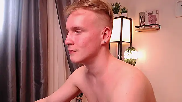 AlexxSweet 现场XXX聊天
