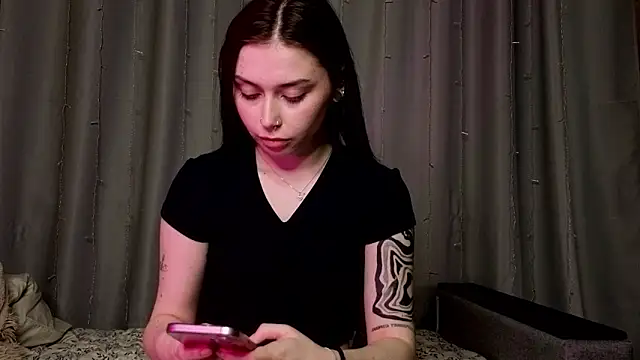 danieliis 即時 XXX 聊天