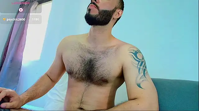 Show modela tommel_bailey na web-kameri