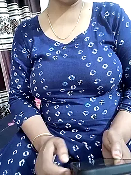Miss-Akhi5500 Adlı Modelin Web Kamerası Şovu