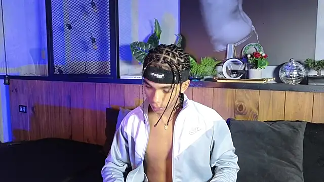 AlanCutee Live XXX-chat