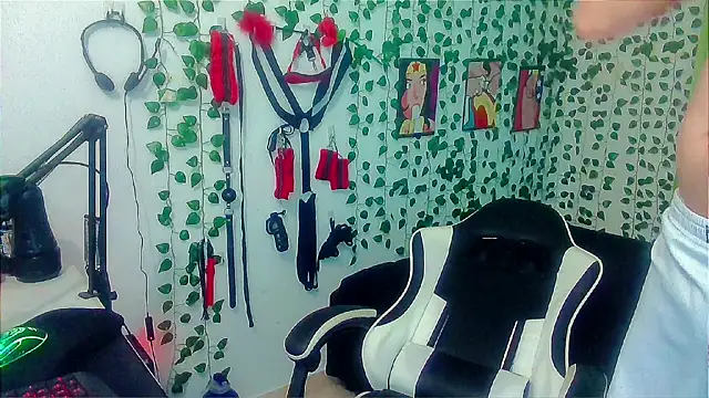 Andy_gray's Live XXX Chat